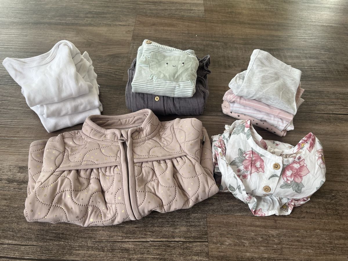 Lotti & Set di vestiti: Kleiderpaket Gr. 74 – Usato da Siebnen venduto da jes_6qyf