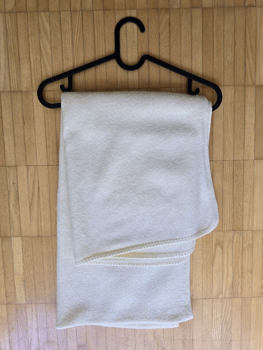 Zara Foulard & Sciarpe: ZARA Strickschal, beige – Nuovo (secondo la descrizione) da St. Gallen venduto da A.W.128