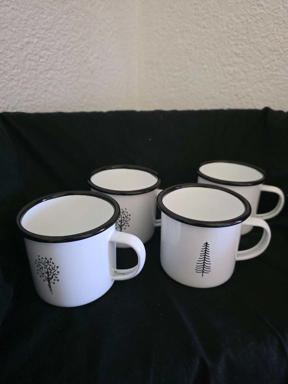 Tazze: Tasse – Usato da Mörigen venduto da Sandra_z
