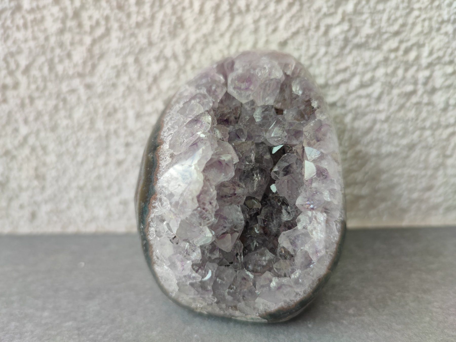 Minerali & Pietre curative: Amethyst Geode – Nuovo (secondo la descrizione) da Sursee venduto da Re.joy