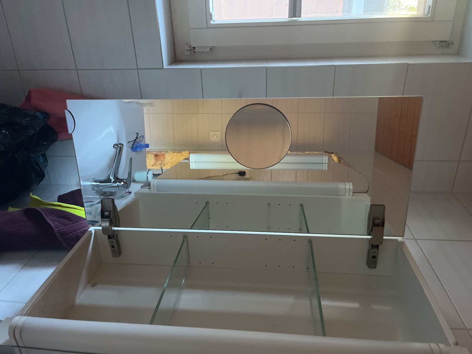 Armoires miroirs: Spiegelschrank – D'occasion à Rüti b. Riggisberg par BaBu1967 2