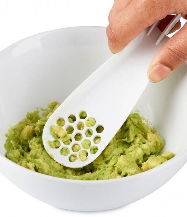 Zyliss Profigeräte & Gastro: Zyliss 4-in-1 Avocadoschneider – Neu und originalverpackt aus Biel / Bienne von NUTRENA 4