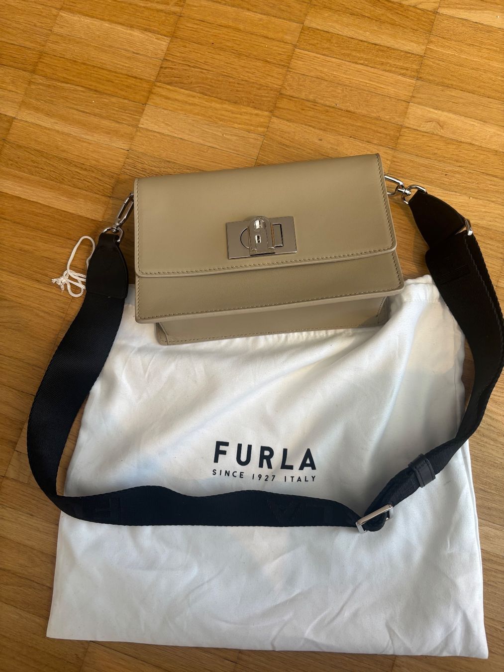 Furla Sacs femmes: Furla Tasche – D'occasion à Baden par van_k2dq 2
