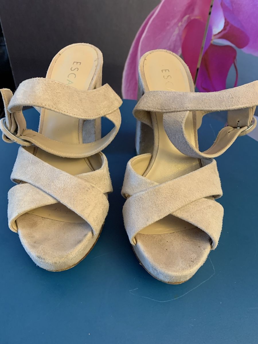 Escada Scarpe da donna: Escada Plateaupumps - Beige Gr 37 – Usato da Mettmenstetten venduto da _4_YOU_ 5