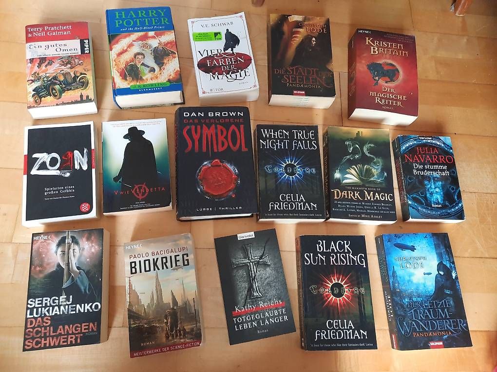 Libri: Bücher – Usato da Binningen venduto da fam_9xvh 3