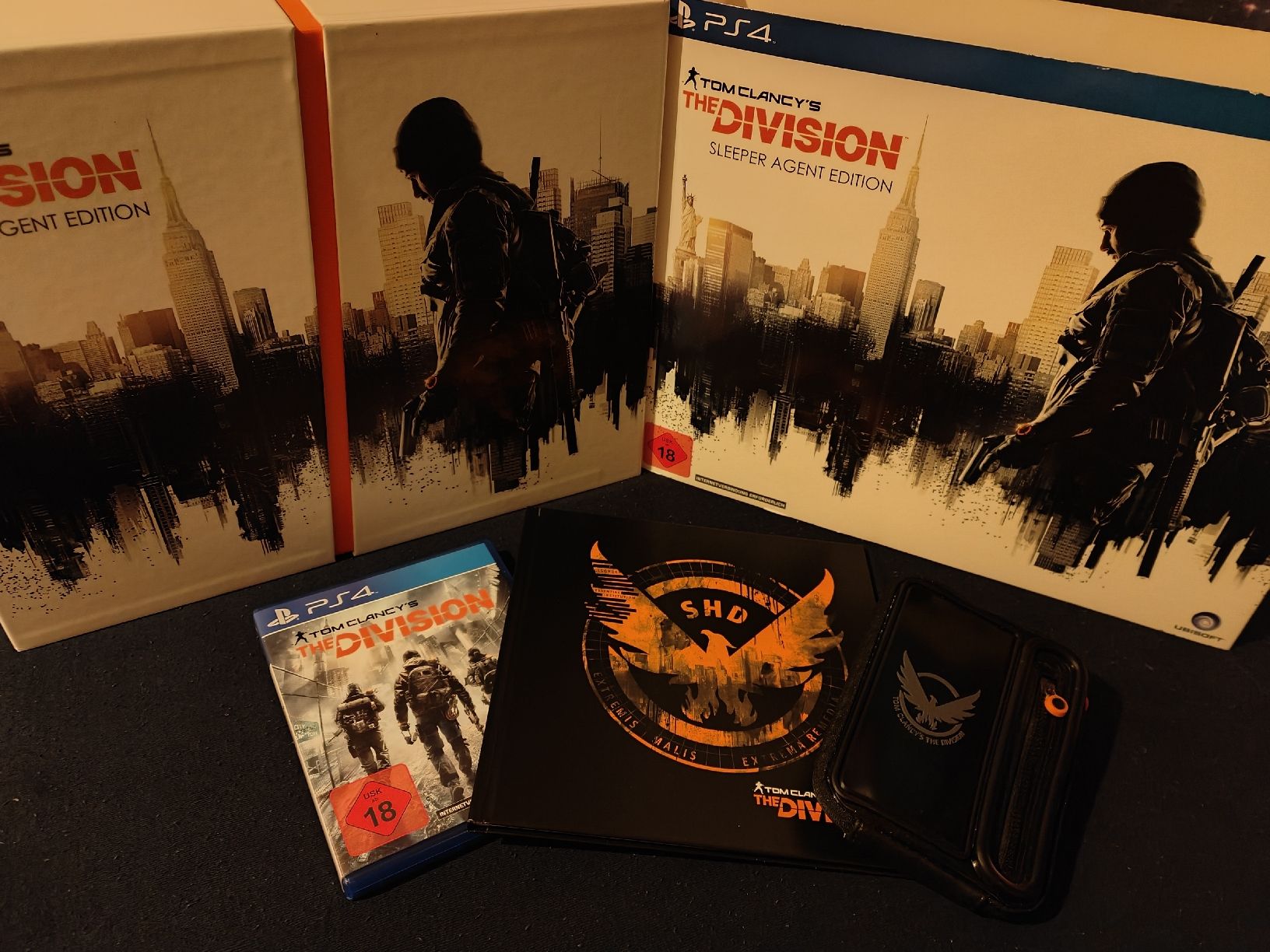 Giochi: The Division Sleeper Agent Edition mit Spiel & Tasche & Buch – Usato da Rothrist venduto da SiddharthaMoon