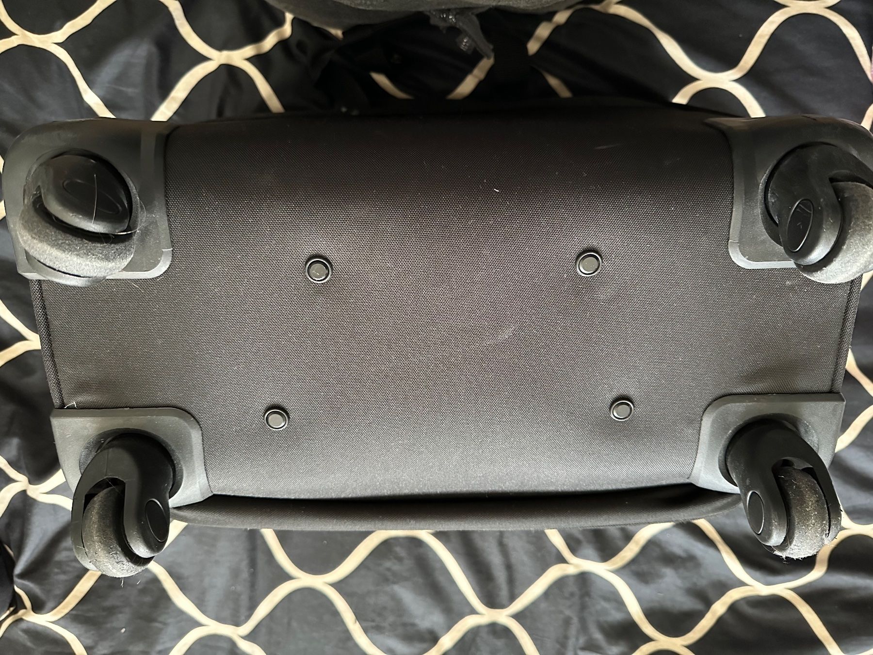 Sonstiges zu Aviatik: HP Laptop Gepäck – Gebraucht aus Zürich von katya_noia 1
