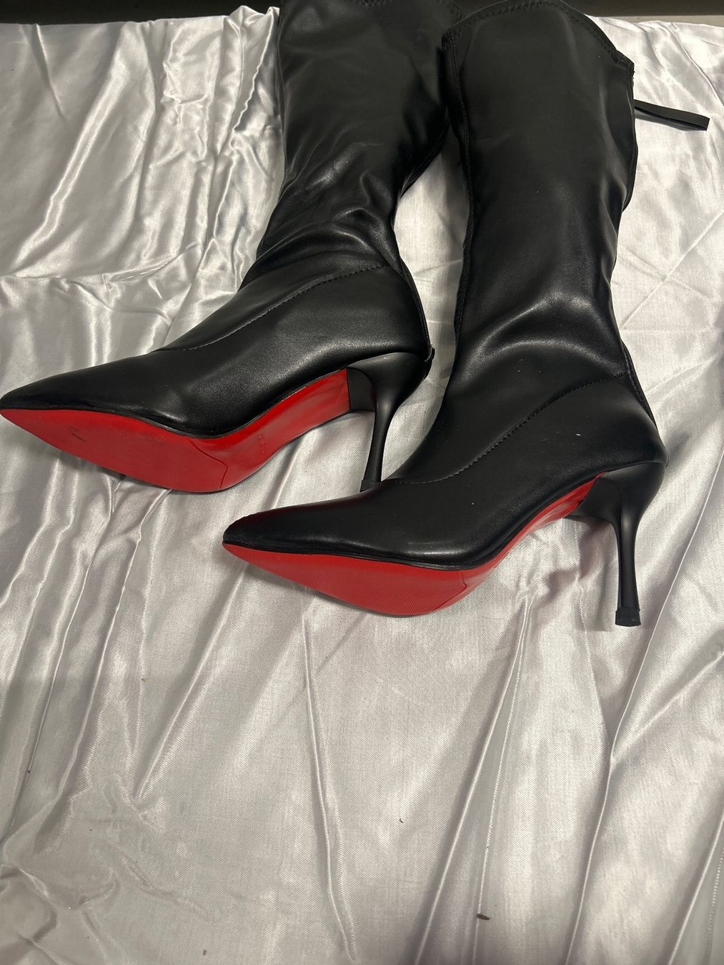 Scarpe da donna: Sexy Schwarze Stiefel Neu Gr 35 – Nuovo e nell'imballaggio originale da Regensdorf venduto da Spyke55 1