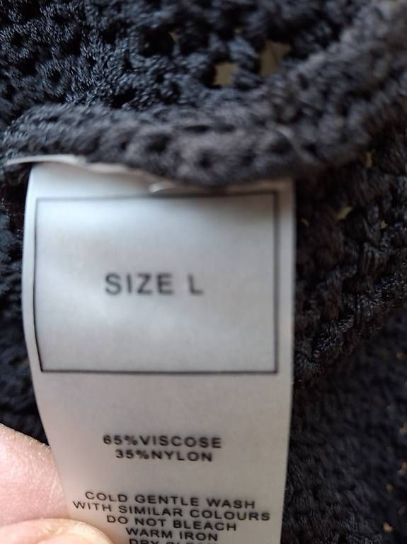 Lotti di vestiti: 1 Shorts, 2 Shirts – Usato da Schaffhausen venduto da nguni 1
