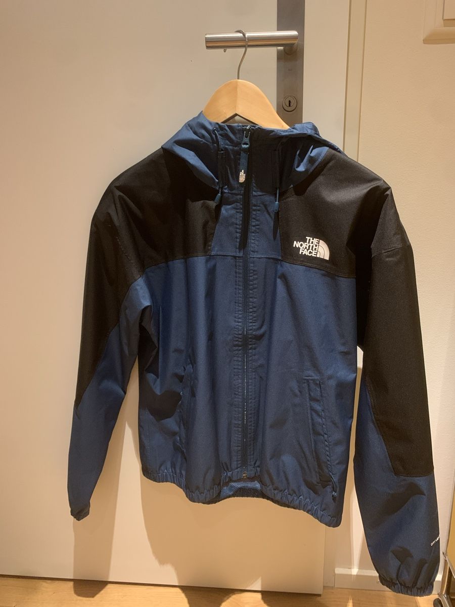 North Face Vestes: Regenjacke The North Face – D'occasion à Zürich par maleymaley