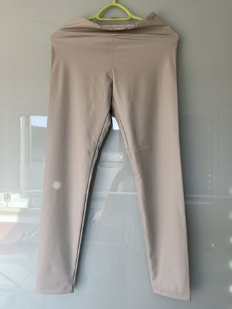 Pantalon Calzedonia neuf, taille M