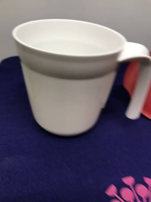 Tazze: Kaffeebecher mit Deckel 4 Stück – Usato da Boswil venduto da MaKoBo 1
