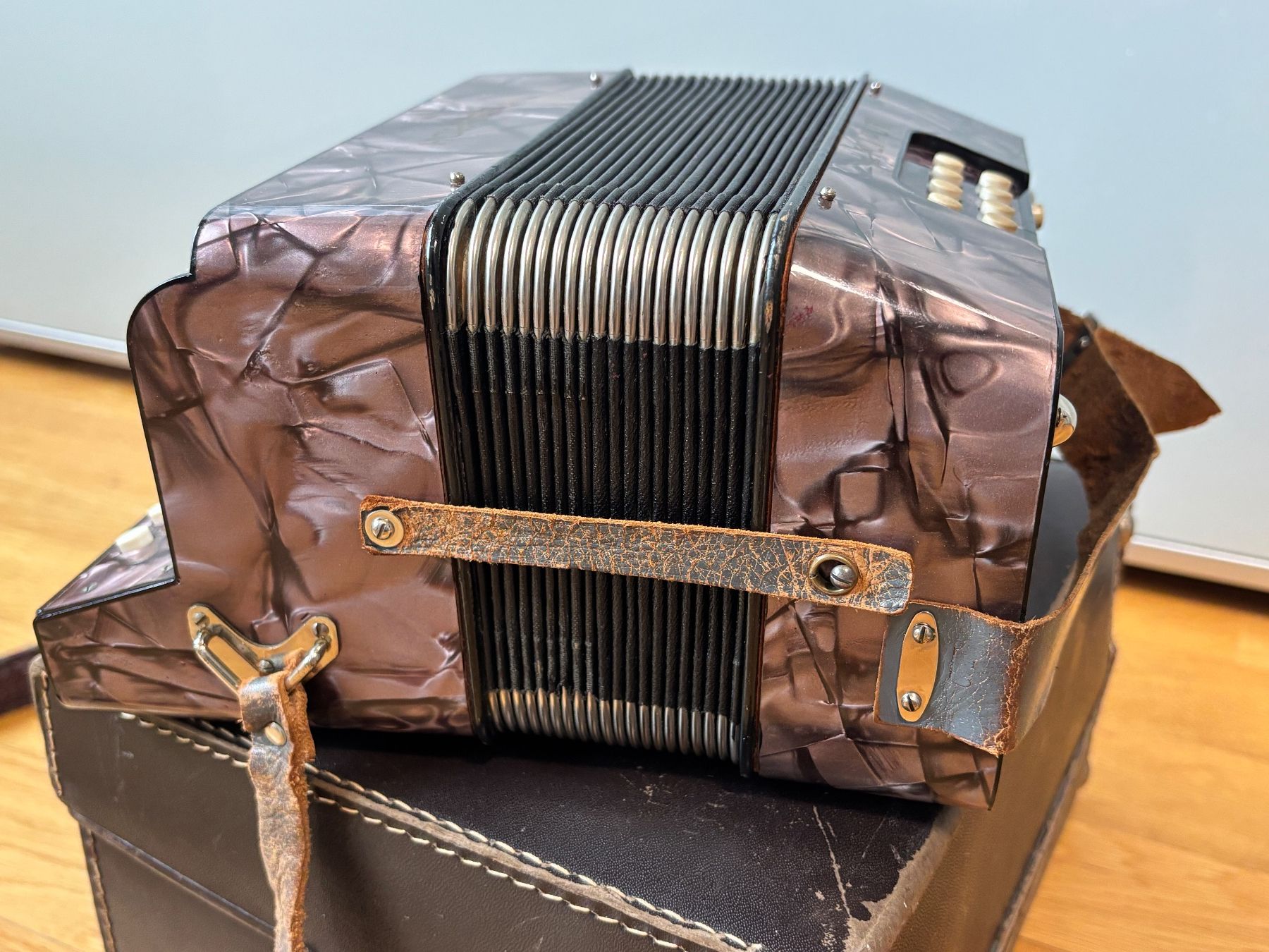 Strumenti musicali: Hohner 'Liliput' Knopfakkordeon – Usato da Dübendorf venduto da Biene70 2