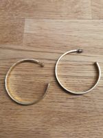 Goldene Creolen Statement Ohrringe, modern & elegant