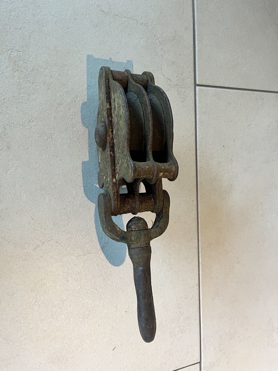 Tutte le decorazioni: Antique Rustic Pulley - Steampunk Decor Project Piece – Difettoso da Adligenswil venduto da Freemartin