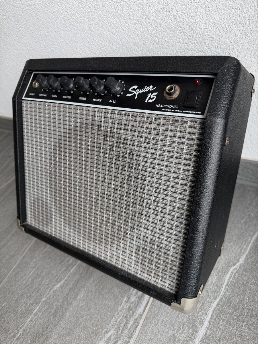 Squier Strumenti musicali: Fender Squier 15 – Usato da Hauptwil venduto da musikboerse 5