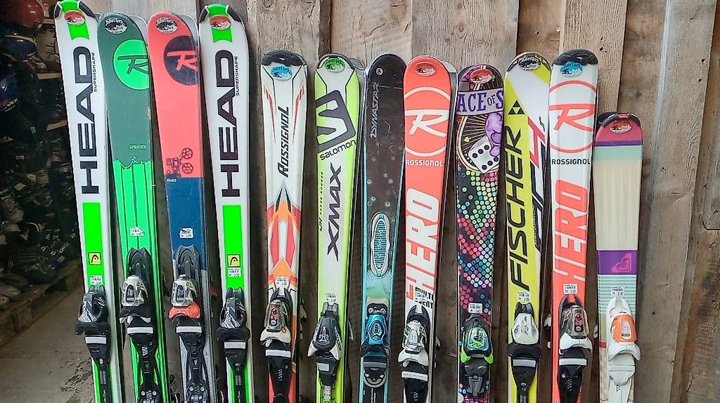 Mäntel: Comment cest possible de c'équiper à ces prix là, débutants – Gebraucht aus Leysin von Liquidation-404 1