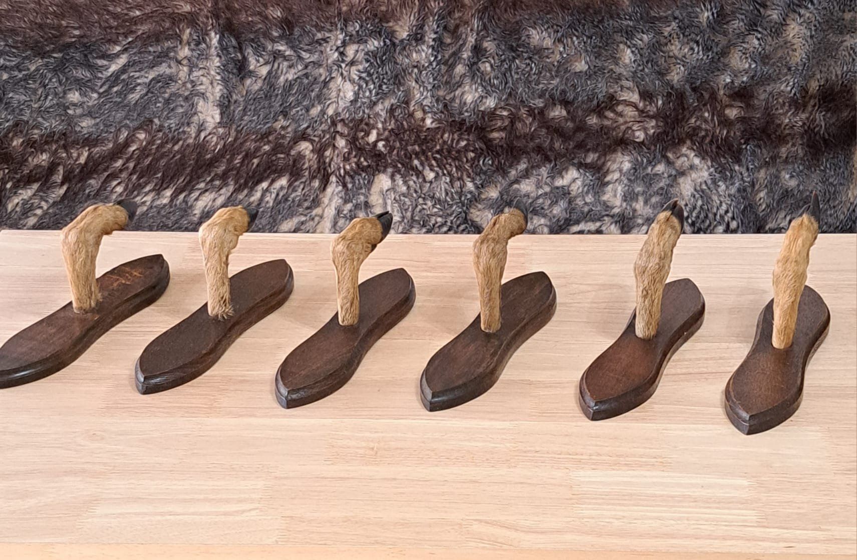 Guardaroba: Vintage Garderobe Reh Jagdtrophäe – Usato da Birsfelden venduto da oleros 8