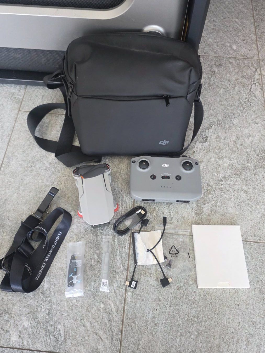 DJI Caméscopes: DJI Mini 2  4K Fast neu – D'occasion à Uznach par Brandaoleao 3