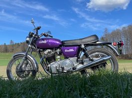 Norton Commando 850
