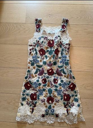 Sea NY Kleid bestickt