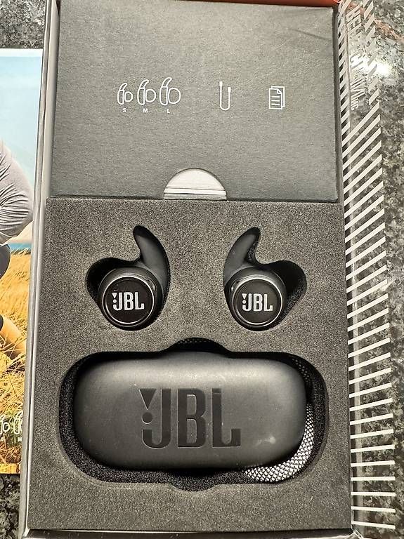 Casques audio: JBL Bluetooth Kopfhörer IP67 – Neuf avec emballage d'origine à Aeschi SO par EschlerD 1