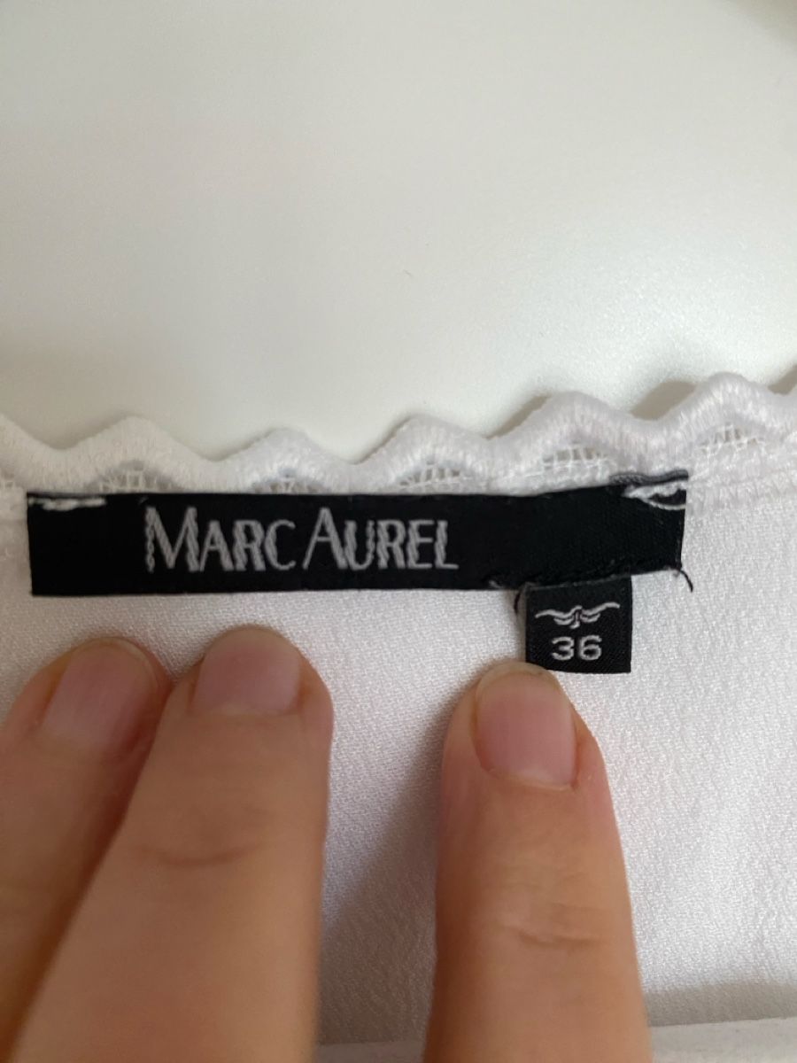 Top: Marc Aurel Basic Top Weiss Viskose Gr.36 / Top blanc 🤍 – Usato da Muensingen venduto da drleevsy 1