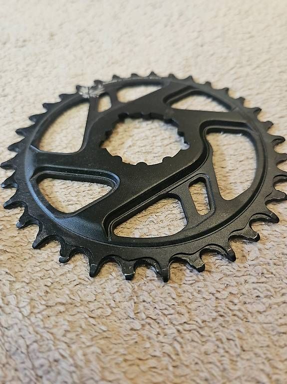 Pezzi di ricambio: Kettenblatt Sram X-Sync 2 Eagle Boost Direct Mount / 34T – Usato da Malans SG venduto da Dontomy