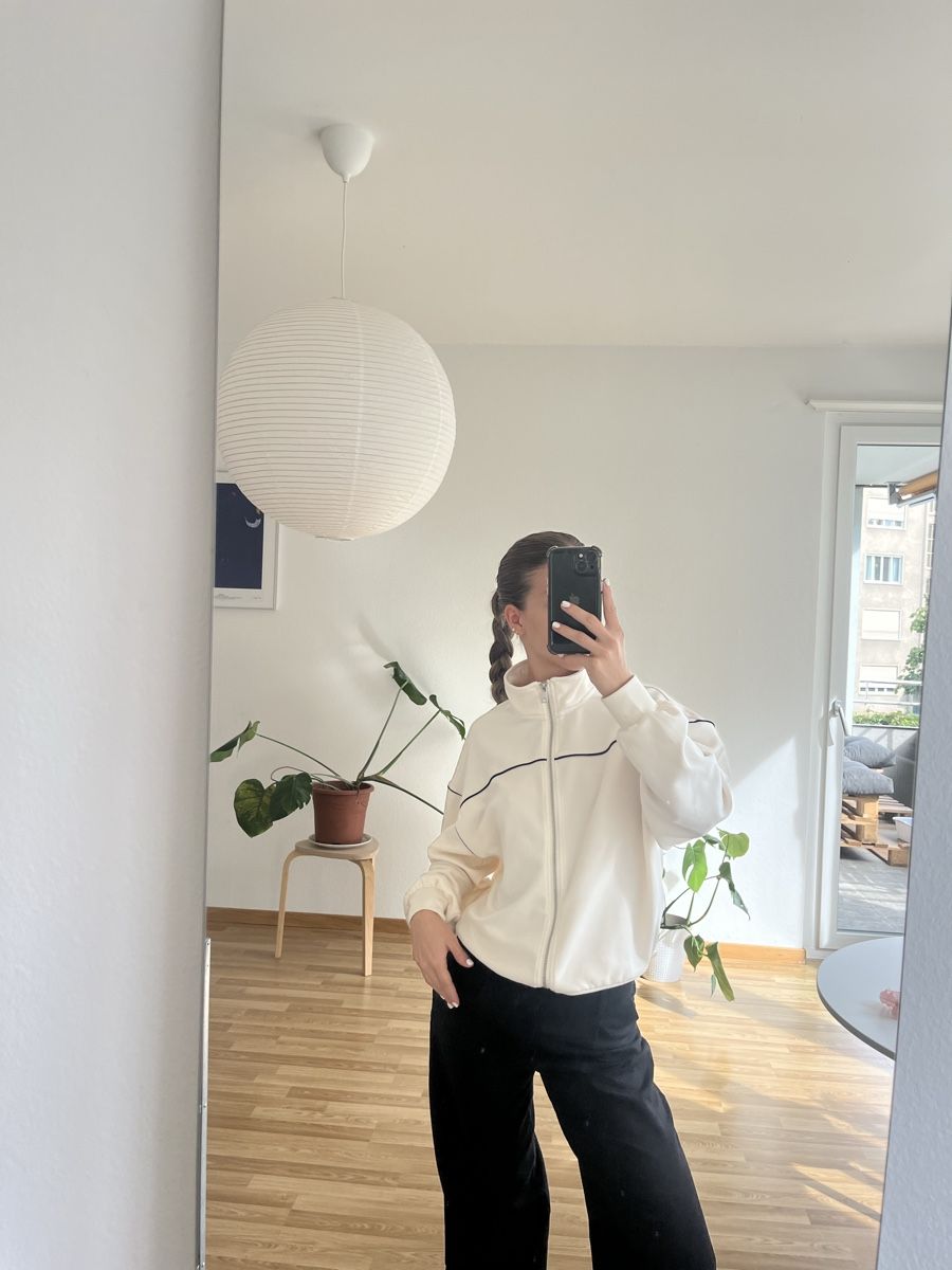 Only Jacken: Trainingsjacke – Gebraucht aus Ostermundigen von jae_pz82