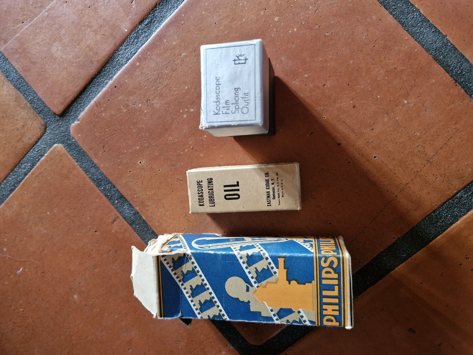 Home Cinema: Filmprojektor vintage – Usato da Weiningen ZH venduto da ds22ue 4