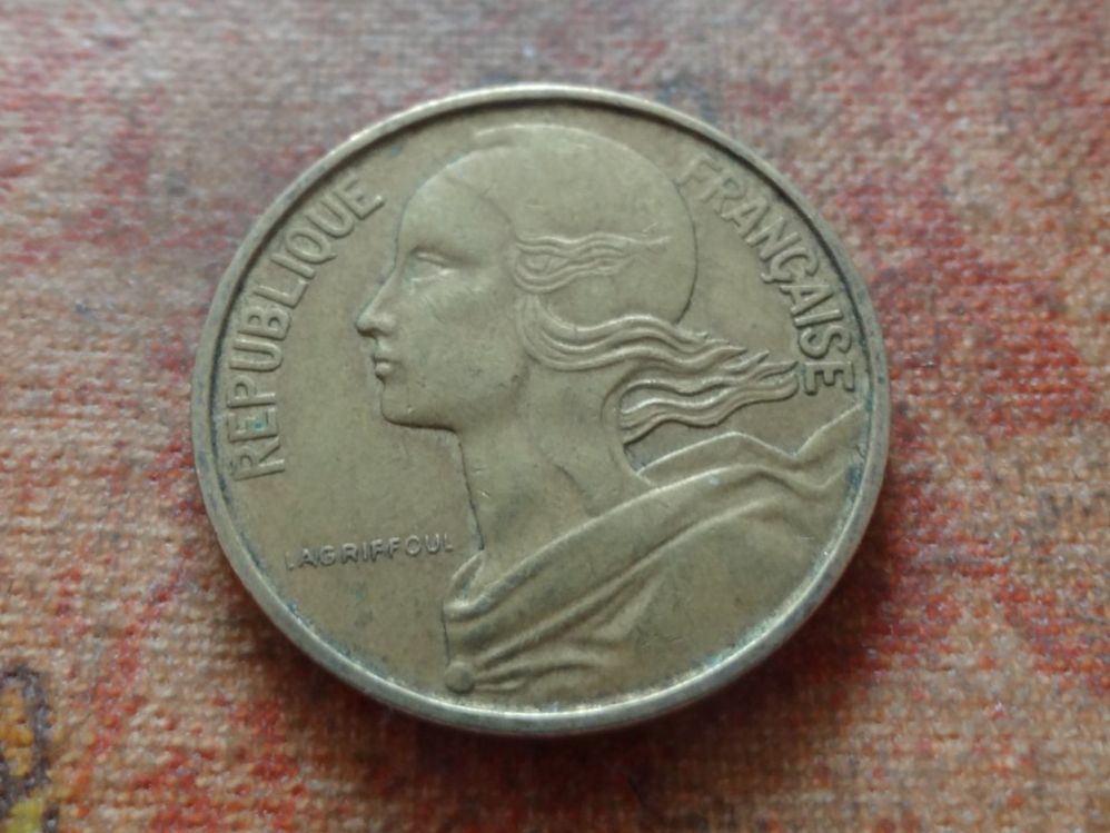 Tutti le monete: FRANCE  10 Centimes  1963  (P) – Usato da Romanel-sur-Lausanne venduto da Swift13 1