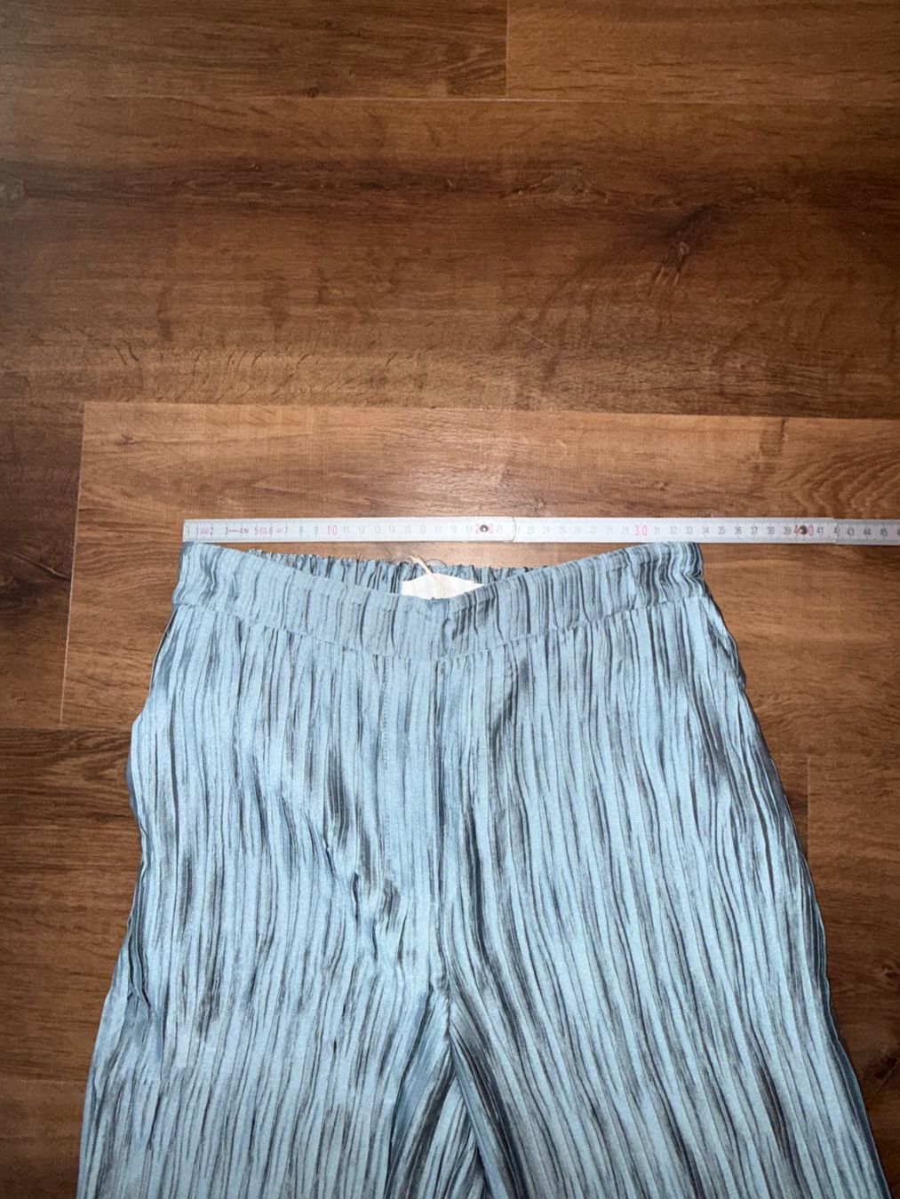 Pantaloni: Last chance till 19 June Jonathan Simkhai cut-out trousers-S – Nuovo e nell'imballaggio originale da St-Sulpice VD venduto da juhdu 4