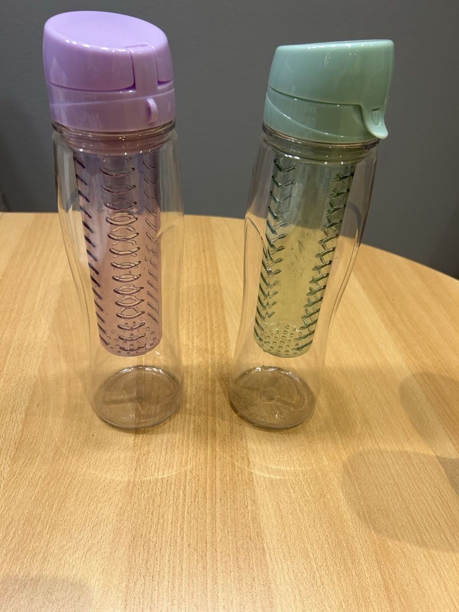 Borracce & Thermos: 3er Set Trinkflasche mit Fruchteinsatz, – Usato da Trimbach venduto da gregy69s 1