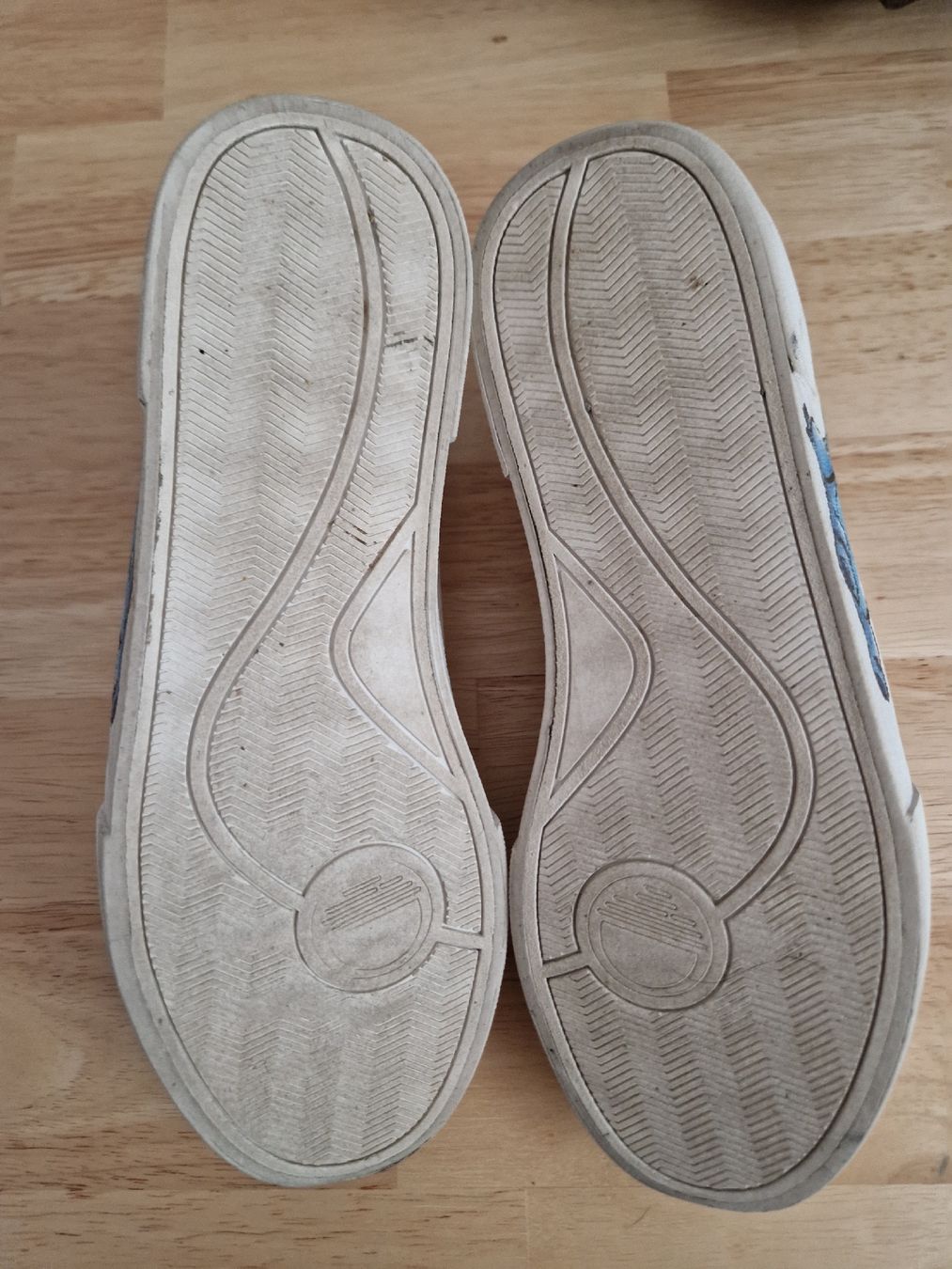 Pull&Bear Scarpe da uomo: Coole Stitch Disney Pull&Bear Schuhe, Grösse 36 – Usato da Strengelbach venduto da Nessi92 2