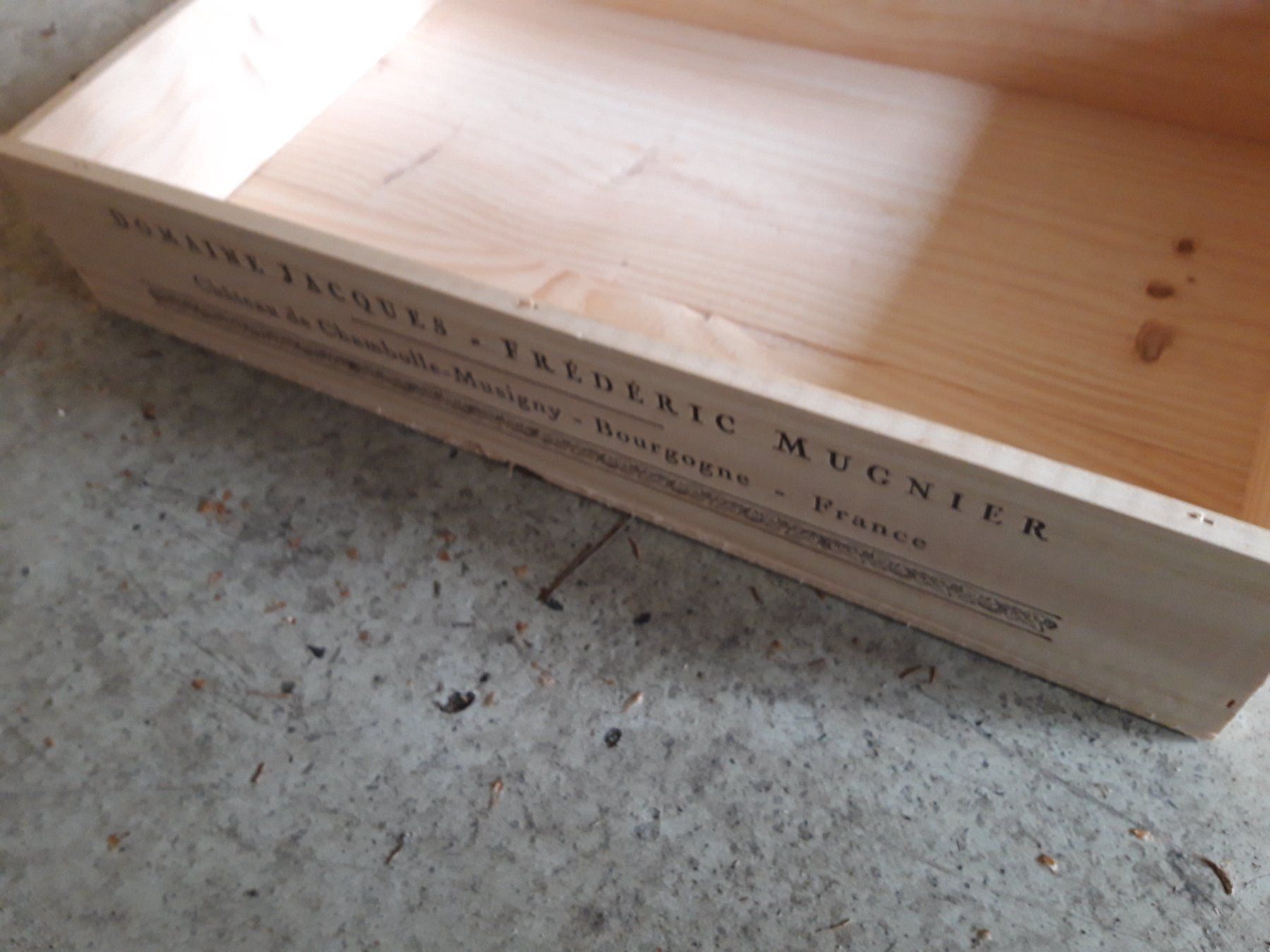 Sonstiges: Weinkiste 6er leer 50x32.5x10cm – Gebraucht aus Bowil von Basima 1