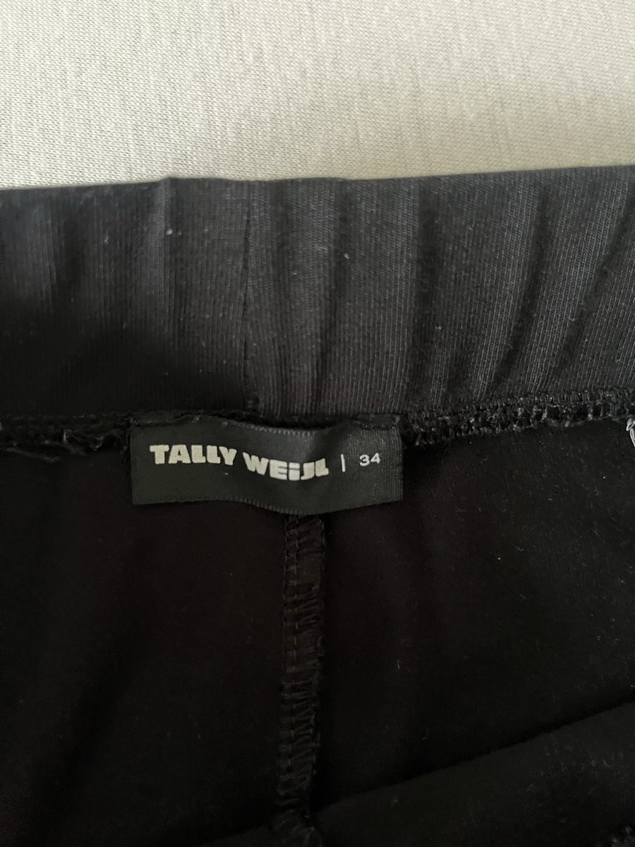 Tally Weijl Pantaloni: Radlerhose Gr. 34 – Usato da Bern venduto da Regi1975 1