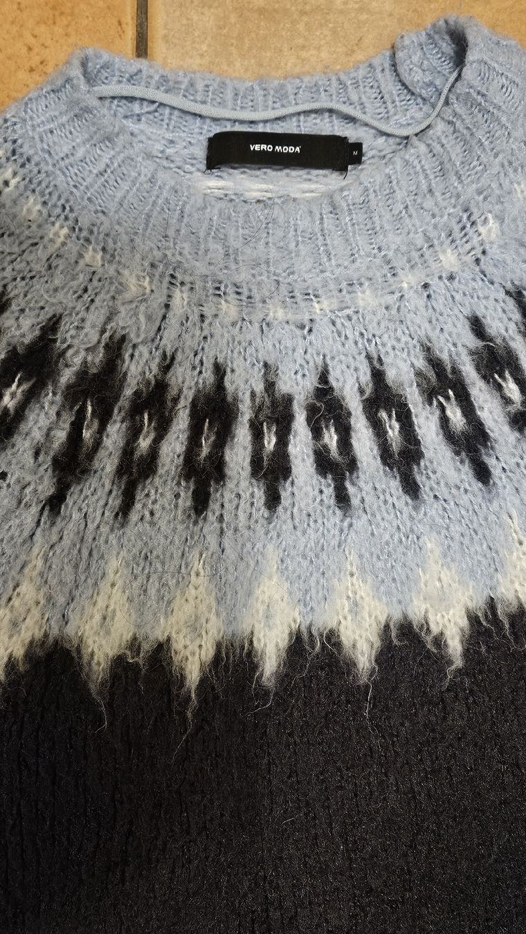 Maglioni & Felpe: Pullover motifs islandais – Usato da Baulmes venduto da Emm_g29m 1
