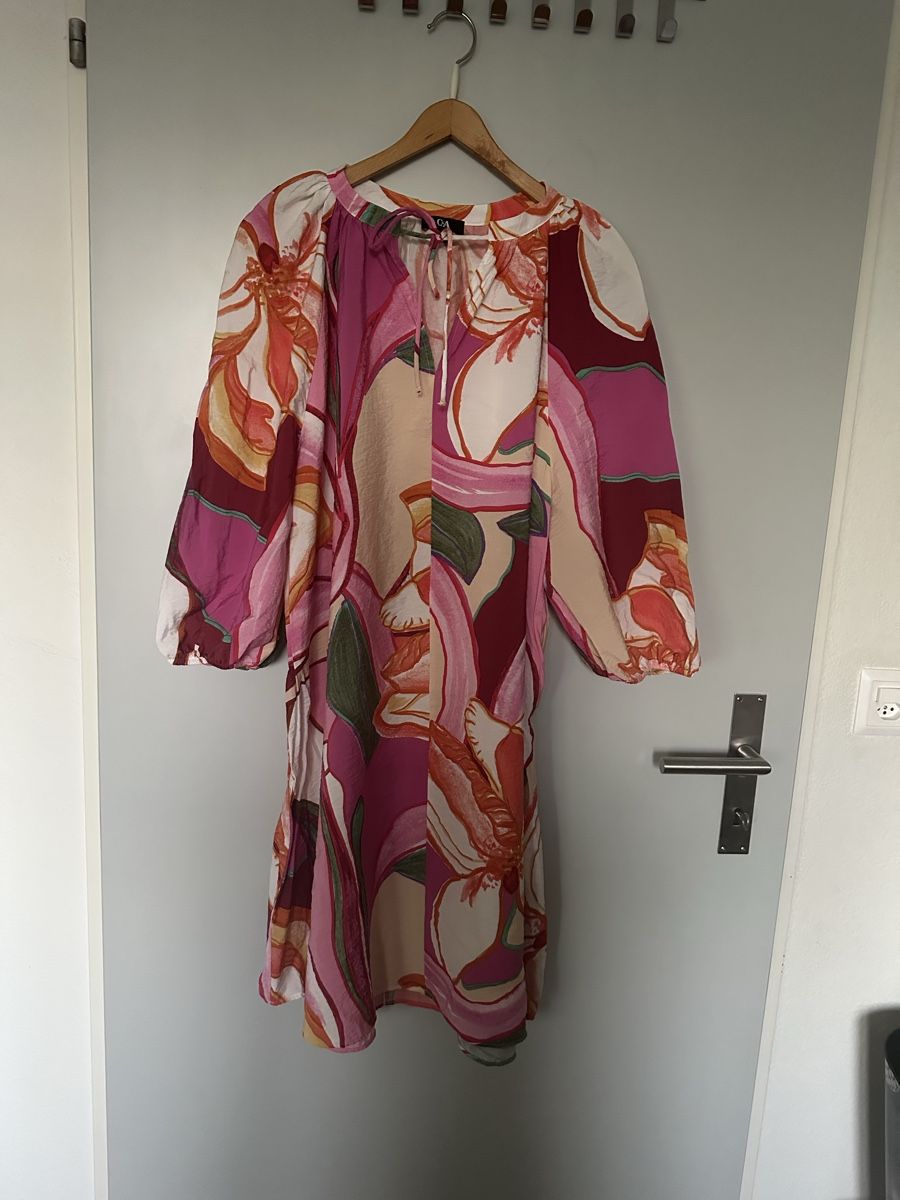 Vestiti: Robe neuf taille 42 – Nuovo e nell'imballaggio originale da Biel/Bienne venduto da orange1