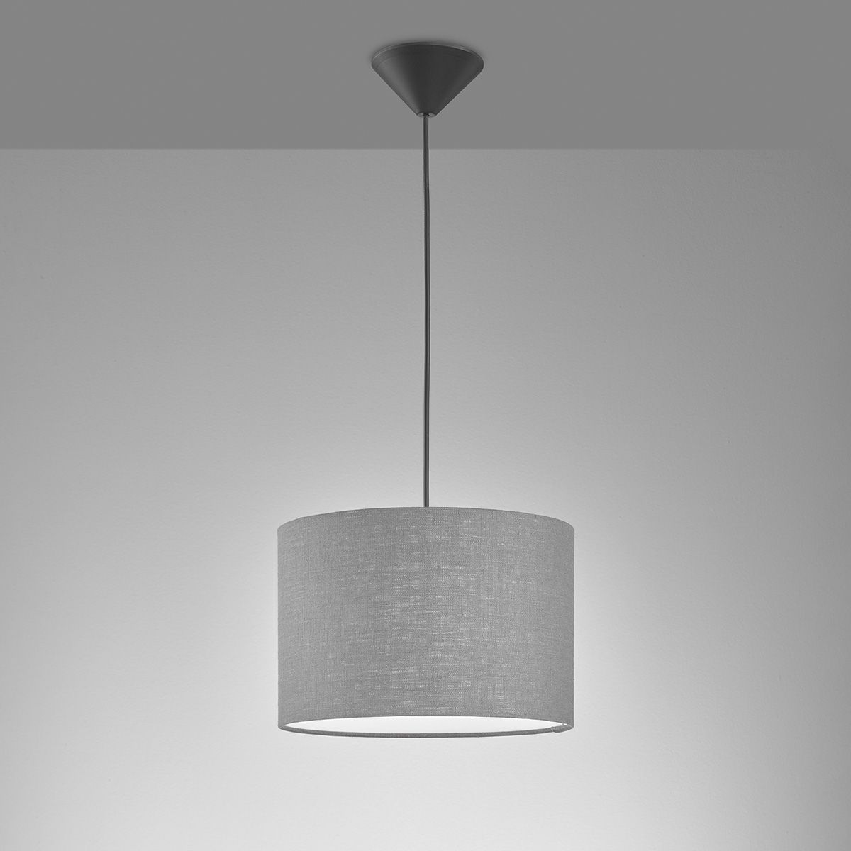 Lampadari & plafoniere: Pendelleuchte, Stoffschirm, 30 cm Ø – Nuovo (secondo la descrizione) da Kreuzlingen venduto da Smart-Light