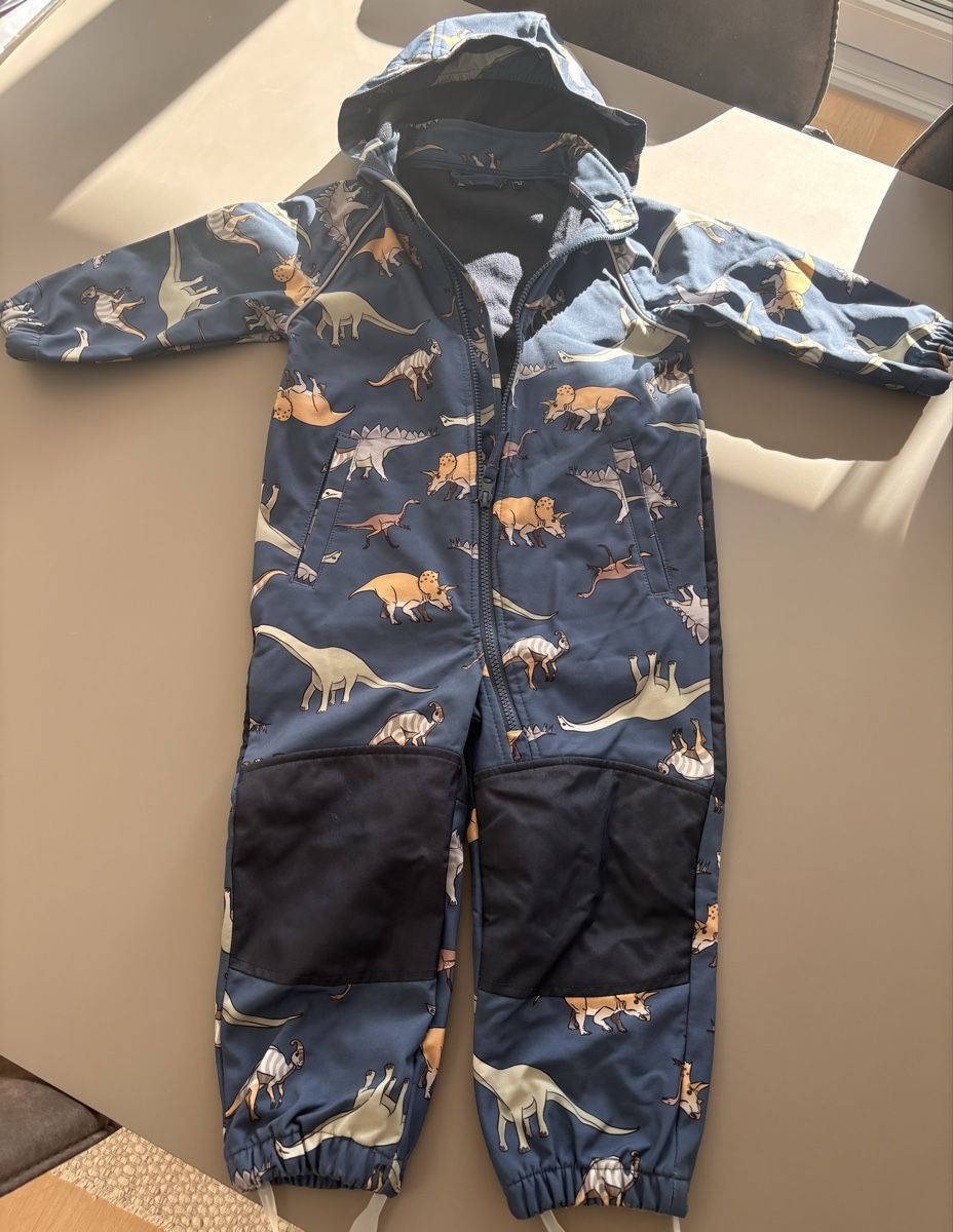 Name It Completi: Name It Softshell Anzug Dinosaurier blau Grösse 92 – Usato da Geroldswil venduto da ele_7hkp