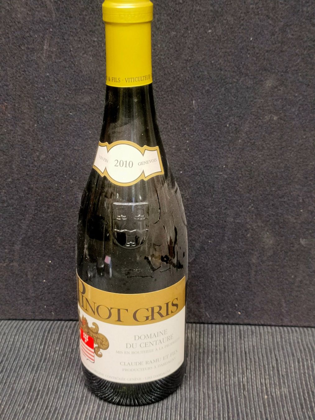 Wein: DOMAINE DU CENTAURE 2010 – Neu (gemäss Beschreibung) aus Genève von Leboucheoreilles