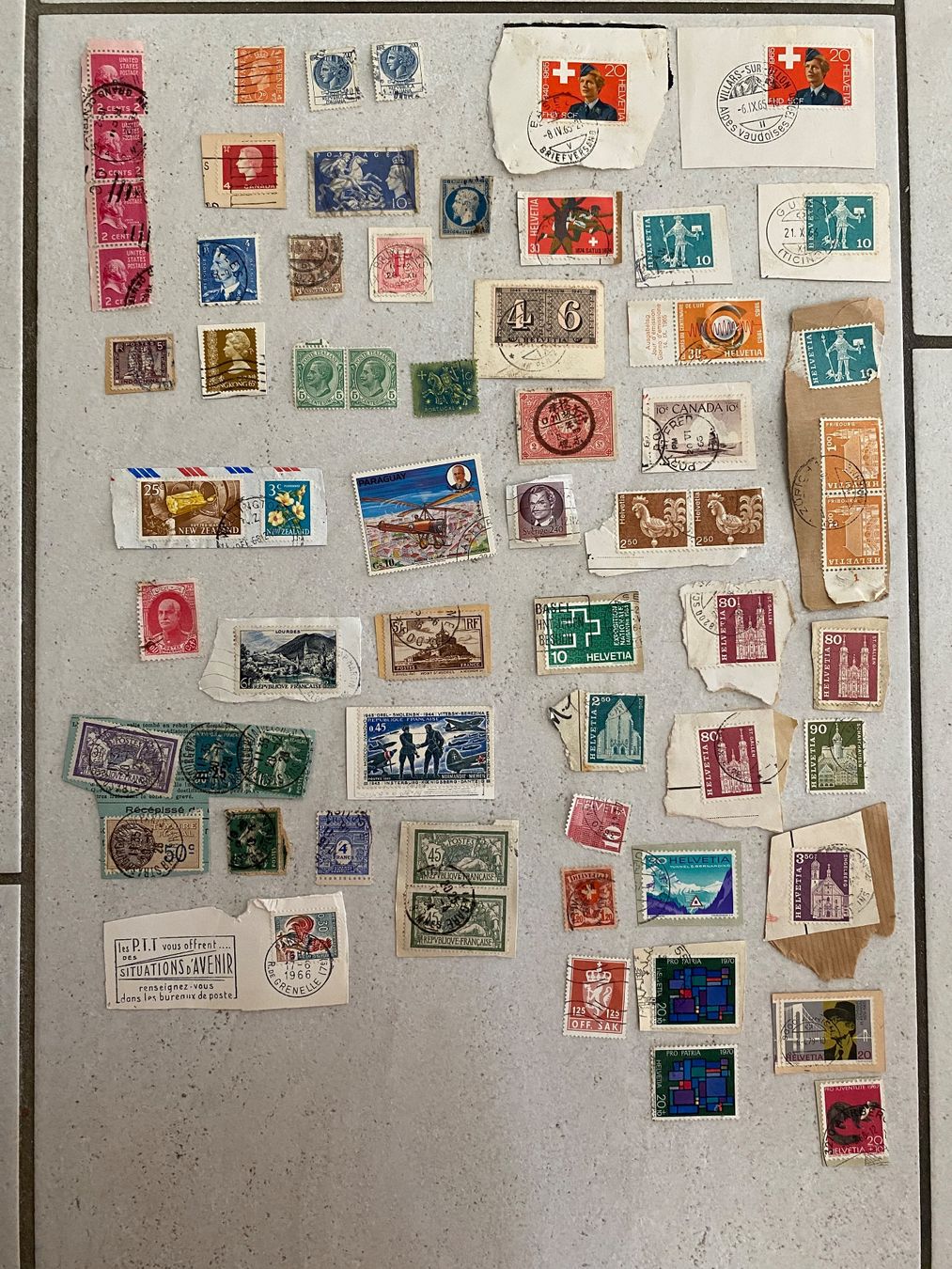 Tous les timbres: Briefmarkensammlung – D'occasion à Windlach par HimmelBlau98