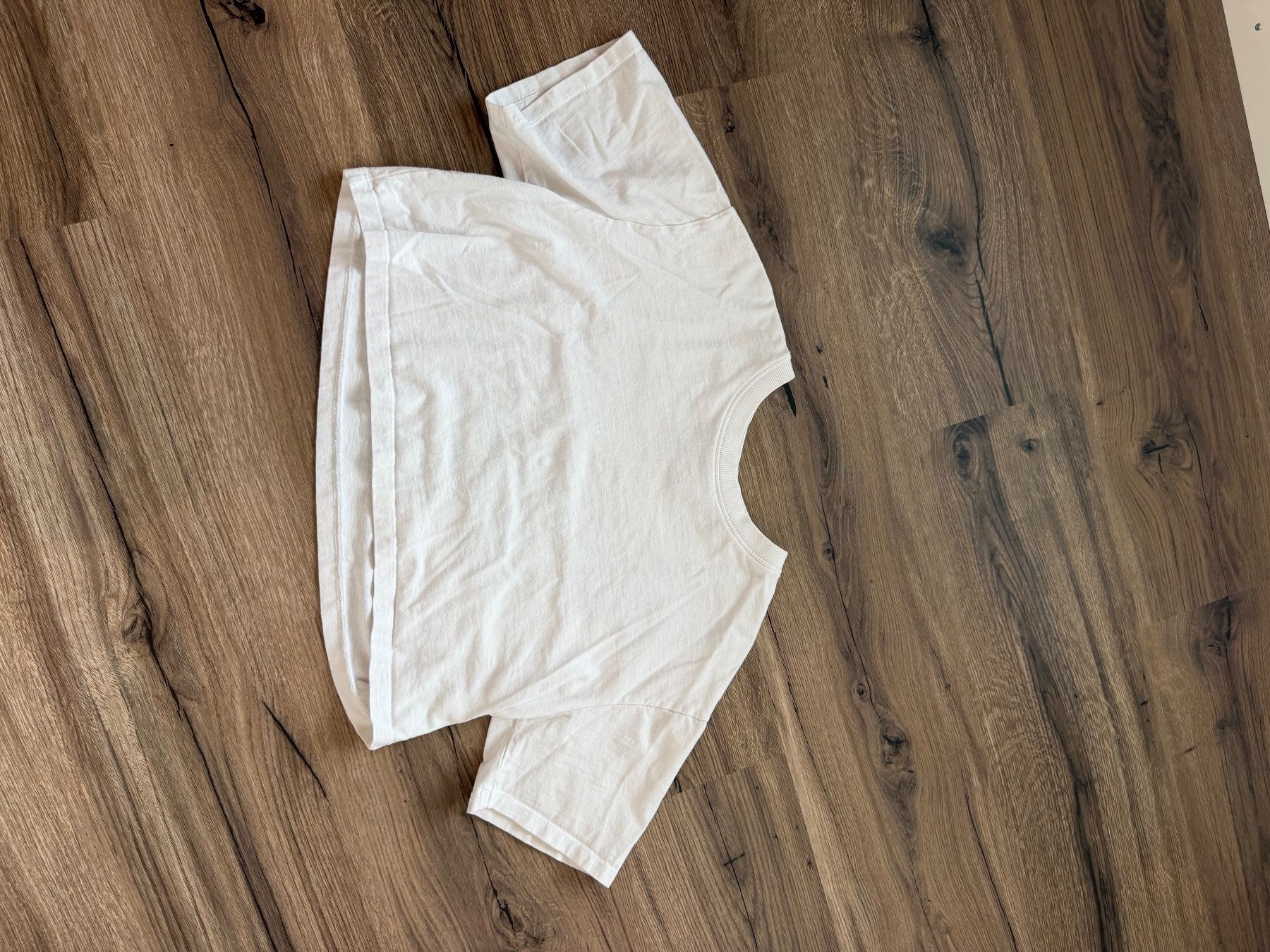T-shirts: Crop Tshirt – D'occasion à Kallnach par Regenbogen44