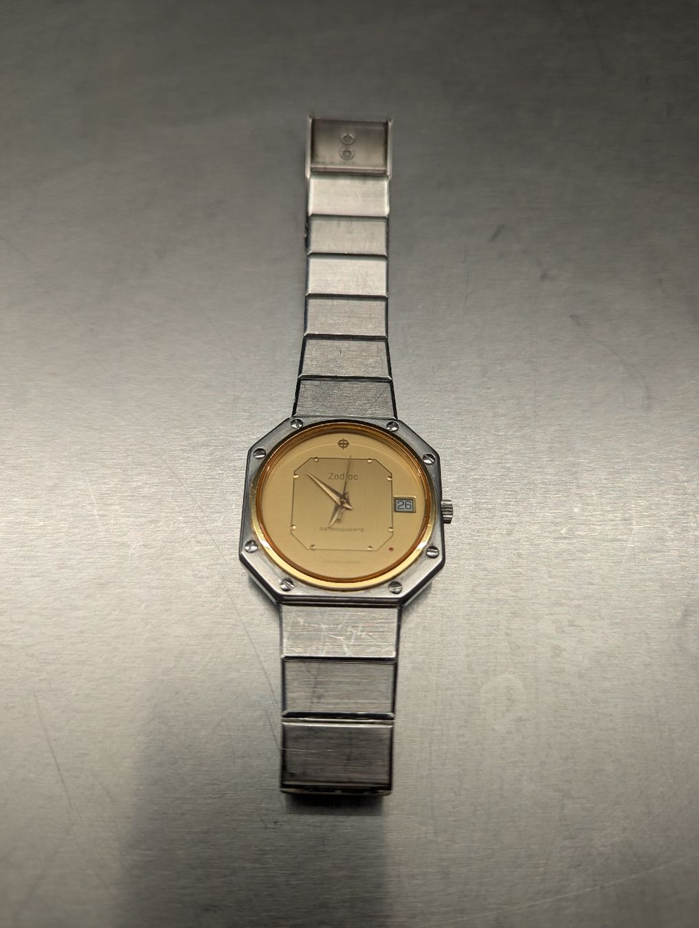 Zodiac Uhren: Zodiac Astroquartz Longchamp – Gebraucht aus Dangio von ALE_7z2c 1