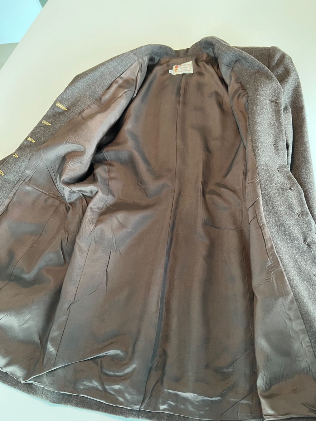 Giacche: Sehr elegante Jacke aus Wolle – Usato da Horgen venduto da Esterina 3