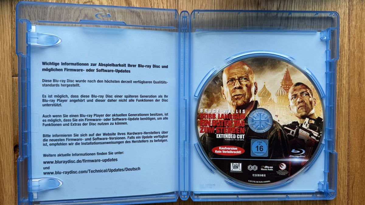 Tutti i DVDs: Stirb Langsam 1-5 - Blu-ray Collection im Set! – Usato da Weiach venduto da PatGianPro 4