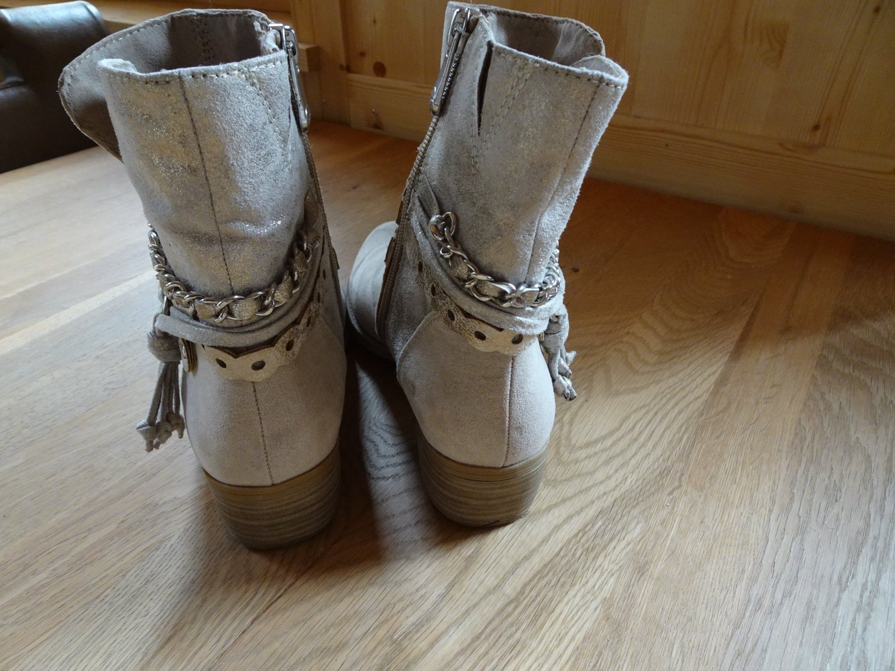Scarpe da donna: Marco Tozzi Stiefelette beige Gr. 36 - 260279 – Usato da Küssnacht am Rigi venduto da Schuhe-Secondhand 5