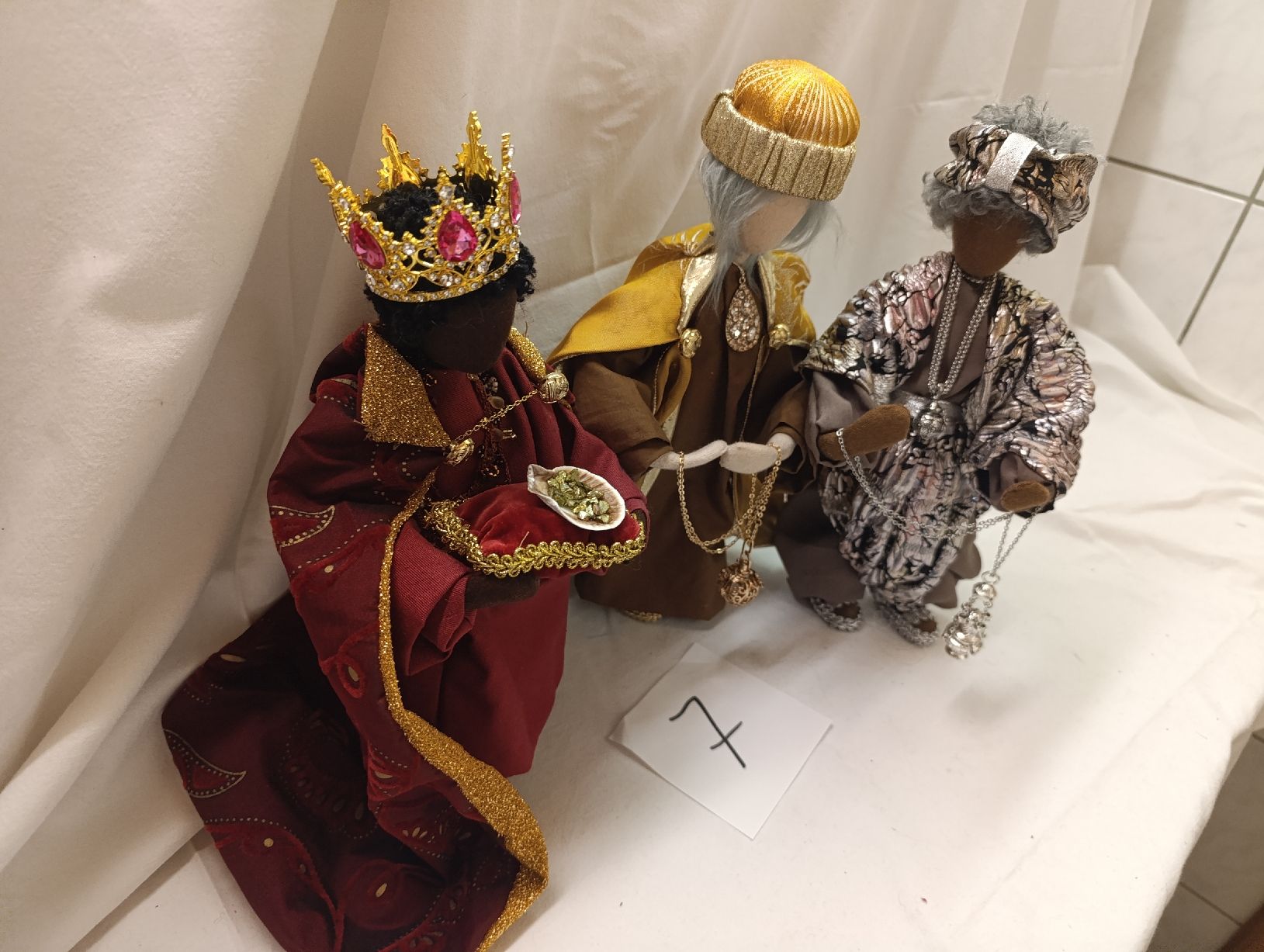Statuette: Schwarzenberger Krippenfiguren 3 Könige – Nuovo (secondo la descrizione) da Oberarth venduto da sil_9dfs 9