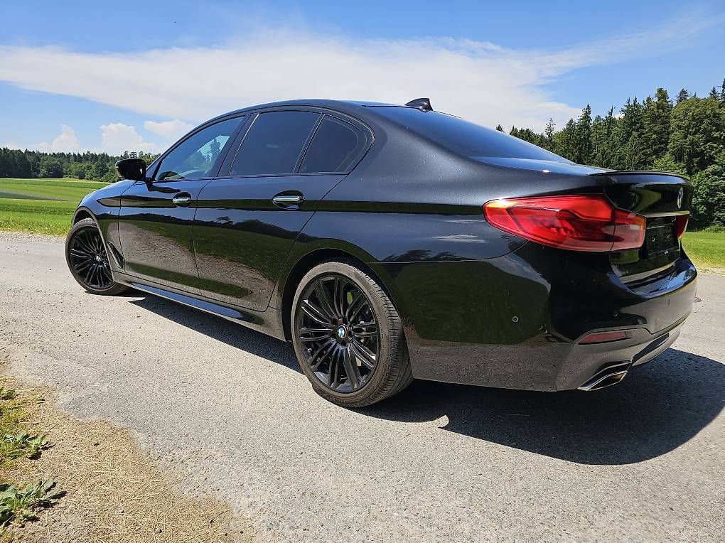 Autos: BMW 540i xDrive mit M-Paket – D'occasion à Lustdorf par Mirko42 1