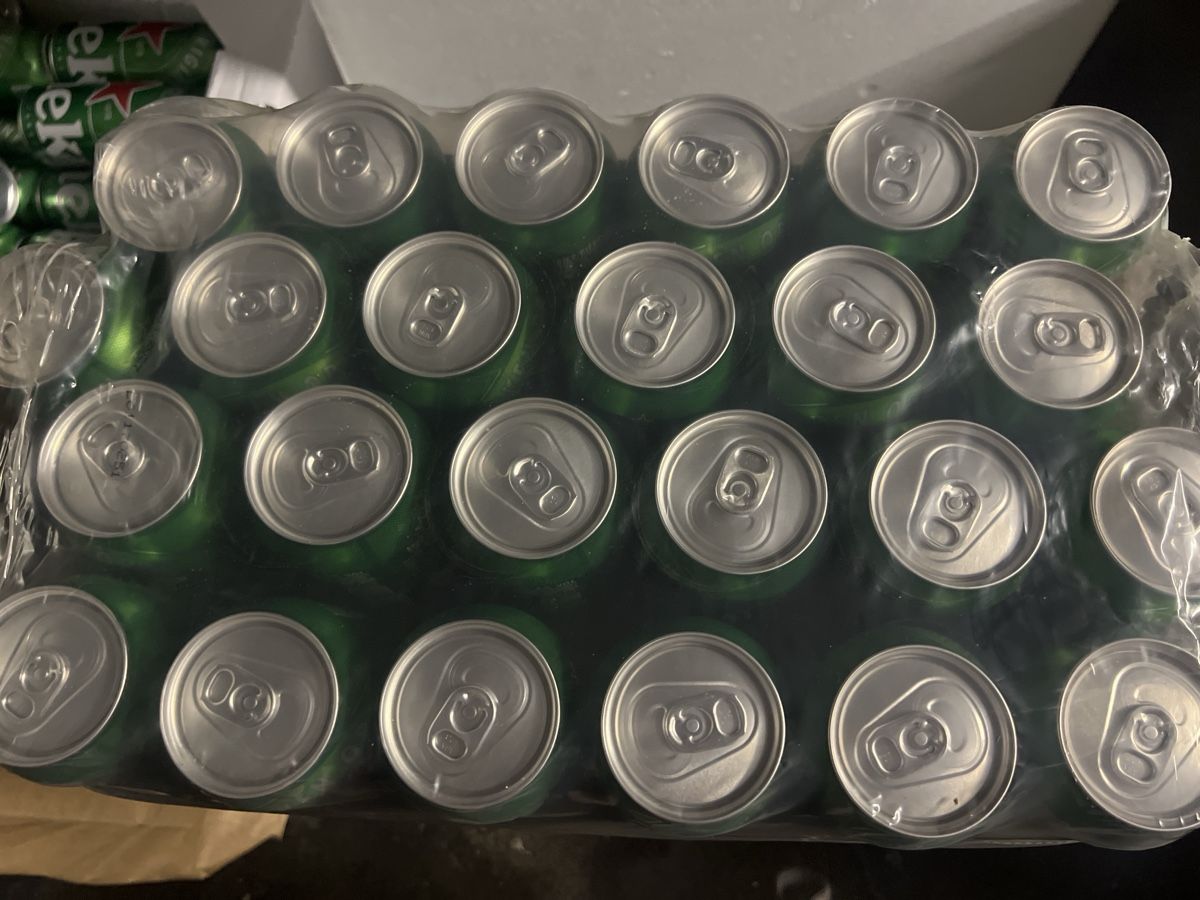Heineken Bevande alcoliche: Heineken  – Nuovo (secondo la descrizione) da Hettenschwil venduto da Prisle